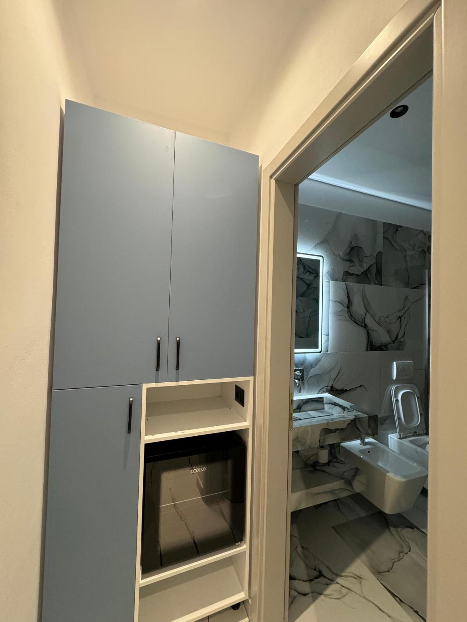 Maison Apartments Вльора Екстер'єр фото